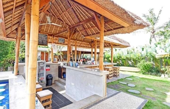 Castaway Hostel Canggu Zewnętrze zdjęcie